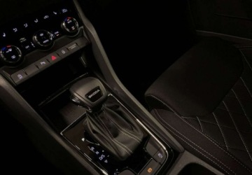 Skoda Karoq Crossover Facelifting 1.5 TSI ACT 150KM 2024 Skoda Karoq VAT 23 Sportline 1.5TSI 150KM DSG 2024 r., salon PL, I wlascic, zdjęcie 25