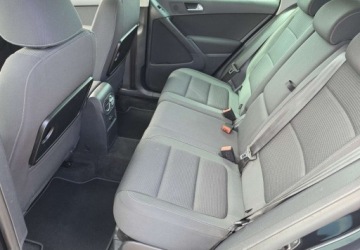 Volkswagen Tiguan I SUV 1.4 TSI BlueMotion 150KM 2011 Volkswagen Tiguan Volkswagen Tiguan I 1,4 TSI 150 KM Team Serwisowany Bezw, zdjęcie 14