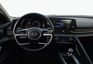Hyundai Elantra VII Sedan 1.6 MPI 123KM 2021 Hyundai Elantra 1.6 123KM 2WL SalonPL Pakiet Zimowy Kamera Grupa Adamowscy, zdjęcie 3