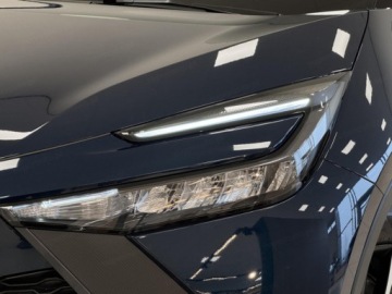 Toyota C-HR II SUV 1.8 Hybrid 140KM 2026 Od ręki - Style 1.8 Hybrid 140KM | Pogrzewane fotele!, zdjęcie 3