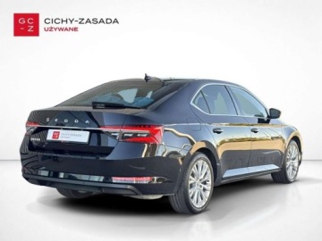 Skoda Superb III Liftback Facelifting 2.0 TSI 190KM 2023 Skoda Superb SalonPL tsi 190KM DSG Style Matrix Navi Kessy Kamera Ambiente, zdjęcie 4