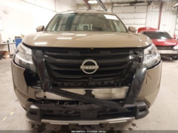 Nissan Pathfinder III 2023 Nissan Pathfinder Platinum 2023 3.5 Benzyna 284KM, zdjęcie 8