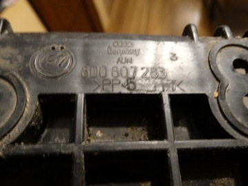 AUDI A4 B5 95-99 DRŽÁK VÝZTUHA NÁRAZNÍKU LEVÝ PŘEDNÍ