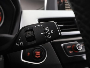 BMW X1 F48 Crossover xDrive18d 150KM 2016 BMW X1 4x4 automat sportowe fotele klima auto navi, zdjęcie 31