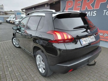 Peugeot 2008 I SUV Facelifting 1.2 PureTech 82KM 2018 Peugeot 2008 Tablet Kamera Klimatyzacja Sensor PDC 1.2 Benzyna 82KM, zdjęcie 4