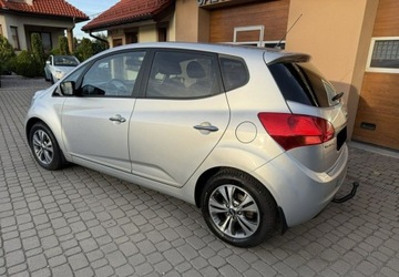 Kia Venga Mikrovan 1.6 DOHC CVVT 125KM 2015 Kia Venga 1,6 125KM Klimatronik Sewis 1Wlasciciel 1.6 Benzyna 125KM, zdjęcie 9