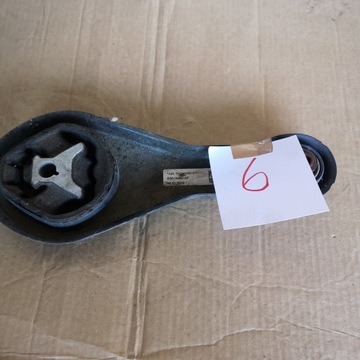 UCHYCENÍ ULOŽENÍ MOTORU VW T-CROSS 2Q0199851AF