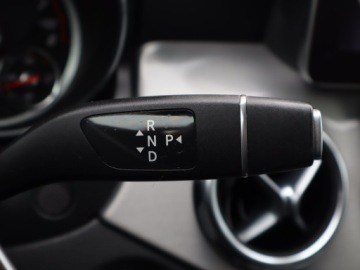 Mercedes GLA I Off-Roader Facelifting 1.6 200 156KM 2018 Mercedes GLA GLA 200, Salon Polska, Serwis ASO, zdjęcie 19