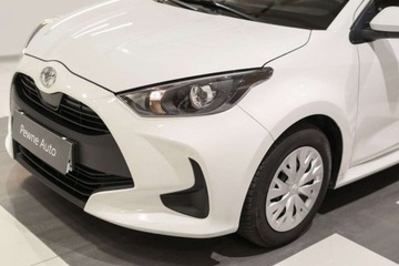 Toyota 2022 Toyota Yaris 1.0 Active Benzyna 72KM, zdjęcie 12