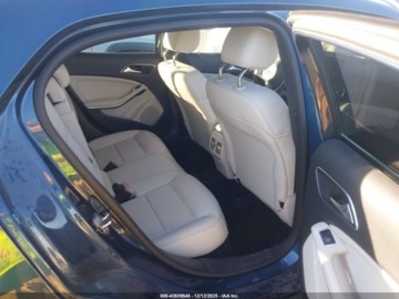 Mercedes GLA I 2019 Mercedes-Benz GLA 2019 r.,2,0L 250 4MATIC 2.0 Benzyna 208KM, zdjęcie 8