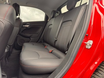 Fiat 500X 2023 Fiat 500X 1.5 T4 Hybrid Sport DCT Fiat 500X Sport, zdjęcie 9