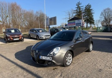 Alfa Romeo Giulietta Nuova II Hatchback 5d 1.4 TB 16v 120KM 2010 Alfa Romeo Giulietta Alfa Romeo Giulietta 1.4 Benzyna 120KM, zdjęcie 7