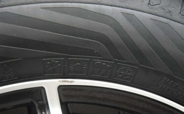 Mercedes Klasa B W246 Sports Tourer 180 CDI BlueEFFICIENCY Edition 109KM 2013 Mercedes-Benz Klasa B 1.5D Navi PDC Klimatronik Grzane Fotele Sprowadzony, zdjęcie 14