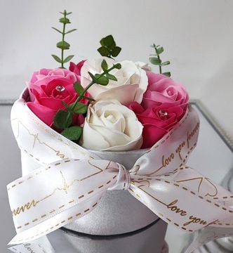 Flowerbox Kwiaty mydlane Dzień matki Dzień Kobiet Walentynki