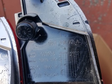 ЗАДНИЙ ФОНАРЬ В БАМПЕРЕ FORD FIESTA MK7 C-MAX MK2