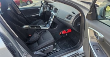 Volvo V60 I 2016 Volvo V60 2.0 Moc 240 KM benzyna - GAZ 2.0 Benzyna 240KM, zdjęcie 18