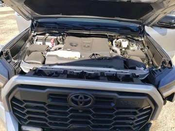 Toyota Tundra II 2024 Toyota Tundra 2024, 3.4L, 4x4, CREWMAX LIMITED, od ubezpieczalni 3.4 389KM, zdjęcie 10
