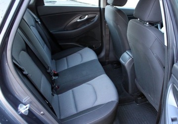 Hyundai i30 II Wagon Facelifting 1.4 MPI 100KM 2017 Hyundai i30 1.4 MPI 100KM Classic Czujniki parkowania SalonPL FVmarza 1.4, zdjęcie 13