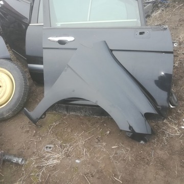 Honda FRV - kokpit/deska beżowa CZĘSCI