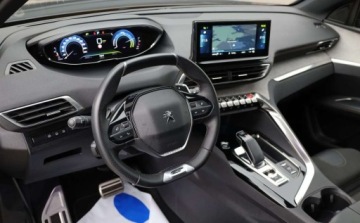 Peugeot 3008 II Plug-In Hybrid Facelifting 1.6 HYBRID 225KM 2021 Peugeot 3008 Peugeot 3008 225 e-EAT8 GT 1.6 Hybryda Plug-in 225KM, zdjęcie 13