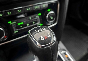 Skoda Superb II Outdoor 2.0 TDI CR DPF 170KM 2015 Skoda Superb Skoda Superb 2.0 TDI 4x4 Business DSG 2.0 Diesel 170KM, zdjęcie 28