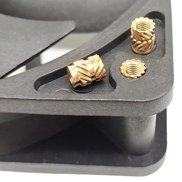 ВСТАВКА РЕЗЬБОВАЯ ЛАТУННАЯ НИЗКАЯ М2,5 - 10 шт.