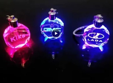 брелок привело 3d кристалл гравировки audi vw bmw человек подарок коробка