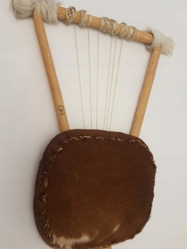 АФРИКАНСКИЙ МУЗЫКАЛЬНЫЙ ИНСТРУМЕНТ