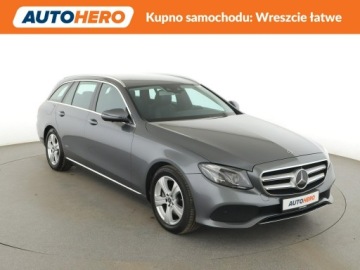 Mercedes Klasa E W213 Kombi 2.0 250 211KM 2017 Mercedes E 250 FV23% automat full LED virtual, zdjęcie 9