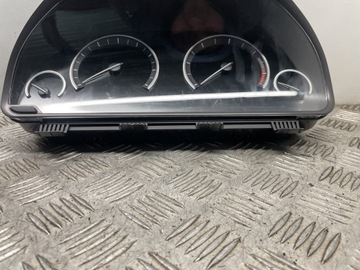 0263687111 PŘÍSTROJOVÁ DESKA 530 D 180 2010 BMW 5 GRANÁT TURISMO (F07)