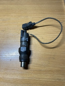 #C3002 VSTŘIKOVAČE 1.6 65 1995 PEUGEOT 406 (8B)