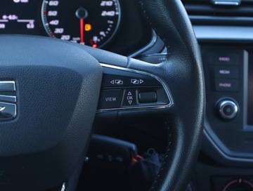 Seat Ibiza V Hatchback 5d 1.0 MPI 75KM 2018 Seat Ibiza 1.0, Salon Polska, Serwis ASO, Klima, zdjęcie 17