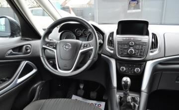 Opel Zafira C Tourer 1.4 Turbo ECOTEC 140KM 2016 Opel Zafira 7 osobowy 1.4 Turbo Benzyna Nawigacja Tempomat Cz. parkowania, zdjęcie 21