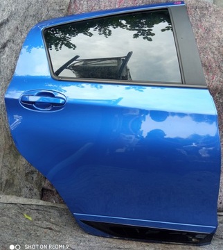 TOYOTA YARIS III DRZWI PRAWE TYŁ