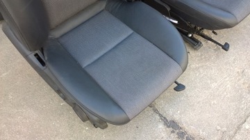 MERCEDES C W204 SEDAN AMG FOTEL LEWY+PRAWY KANAPA OPARCIE