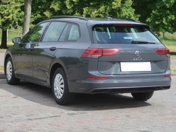 Volkswagen Golf VIII Variant 1.0 TSI 110KM 2022 VW Golf 1.0 TSI, Salon Polska, 1. Właściciel, zdjęcie 3