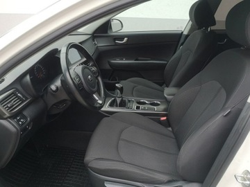 Kia Optima II Kombi 1.7 VGT CRDi 141KM 2018 Kia Optima 1.7 CRDI 140KM # Navigacja # Salon FV23, zdjęcie 18