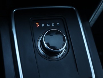 Land Rover Discovery Sport SUV 2.0 TD4 180KM 2017 Land Rover Discovery Sport TD4, Salon Polska, zdjęcie 16