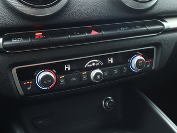 Audi A3 8V Sportback 5d Facelifting 1.5 35 TFSI 150KM 2020 Audi A3 35 TFSI, Salon Polska, Automat, Navi, zdjęcie 12