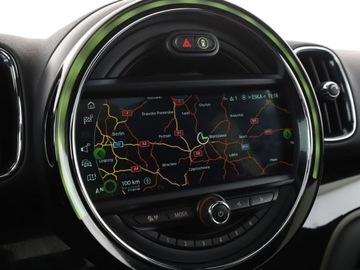 Mini Countryman F60 Crossover 1.5 Plug-in Hybrid 224KM 2018 Mini Countryman Cooper S ALL4 PHEV Chili Panorama, zdjęcie 24