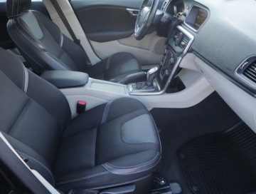 Volvo S40 II 2.0 D3 150KM 2012 Volvo V40 2.0 D3, Salon Polska, Serwis ASO, zdjęcie 8