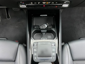 Mercedes Klasa B W247 2020 Mercedes B 180 Automat Elektryczna klapa FV23%, zdjęcie 22