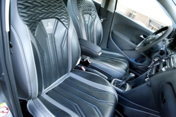 Volkswagen Polo V Hatchback 5d 1.4 85KM 2011 Volkswagen Polo 1.4 16V 86KM|Klima| 4x Elektryka|, zdjęcie 12