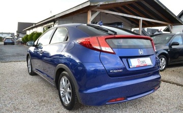 Honda Civic IX Hatchback 5d 1.4 i-VTEC 100KM 2013 Honda Civic bezwypadkowe - Niski przebieg - BEZ KOROZJI - po oplatach 1.3, zdjęcie 2