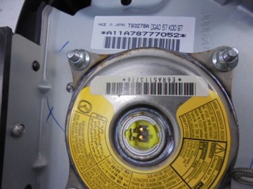 Mazda 2 и рулевое колесо DG4057K0097