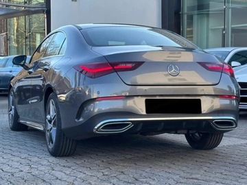 Mercedes CLA C118/X118 Coupe Facelifting 1.3 200 163KM 2025 MERCEDES-BENZ CLA 200 AMG Line Sedan 1.3 (163KM) 2025, zdjęcie 2