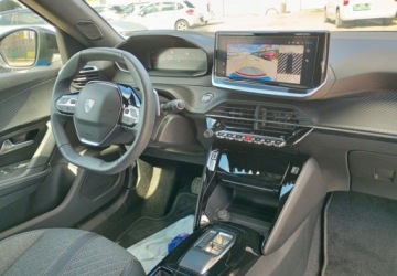 Peugeot 2008 II SUV Facelifting 1.2 PureTech 130KM 2024 Peugeot 2008 PureTech 130 Allure SS EAT8 SalonPL FVat 2024 Maly Przebieg, zdjęcie 14