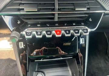 Peugeot 2008 II SUV 1.2 PureTech 130KM 2021 Peugeot 2008 1.2 130 KM LED Nawigacja Kamera Manetki Sensor Radar 1.2 130KM, zdjęcie 22