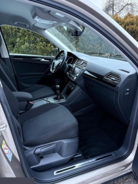 Volkswagen Tiguan II SUV 1.4 TSI 150KM 2017 Volkswagen Tiguan 1.4 TSI ACT OPF Sound 150KM 2017r Dostawa pod dom!, zdjęcie 32