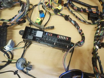 INSTALACJA WIĄZKA WNETRZA KABINY FOCUS MK3 KOMBI